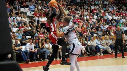 La defensa granadina superó a los locales