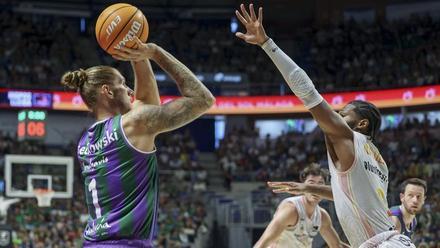 UNICAJA MÁLAGA / LLEIDA